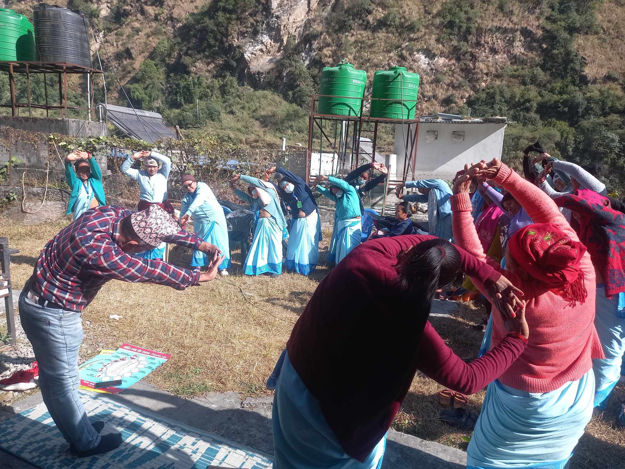 महिला स्वास्थ्य स्वयंसेवीकाहरुका लागि आयुर्वेद सेवा सम्बन्धि अभिमुखिकरण कार्यक्रम सम्पन्न