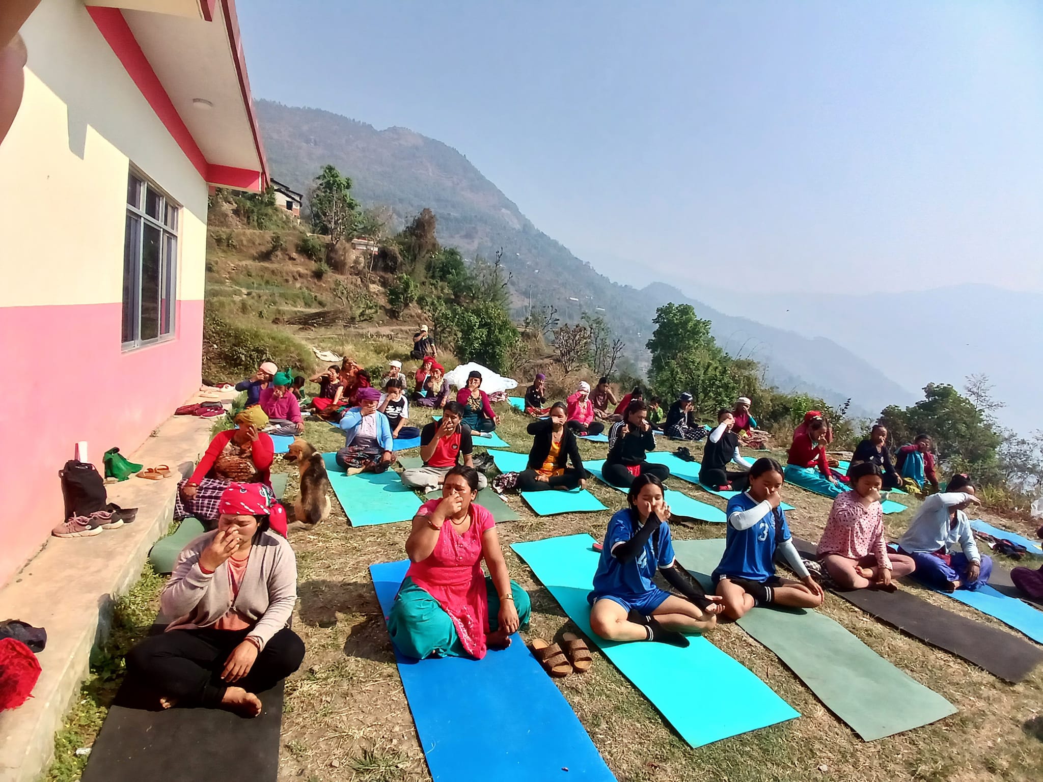 मंगला गा.पा.वडा नम्बर ४ मा स्वास्थ्य प्रवर्धन लागि जीवन शैली परिवर्तन कार्यक्रम तथा योग